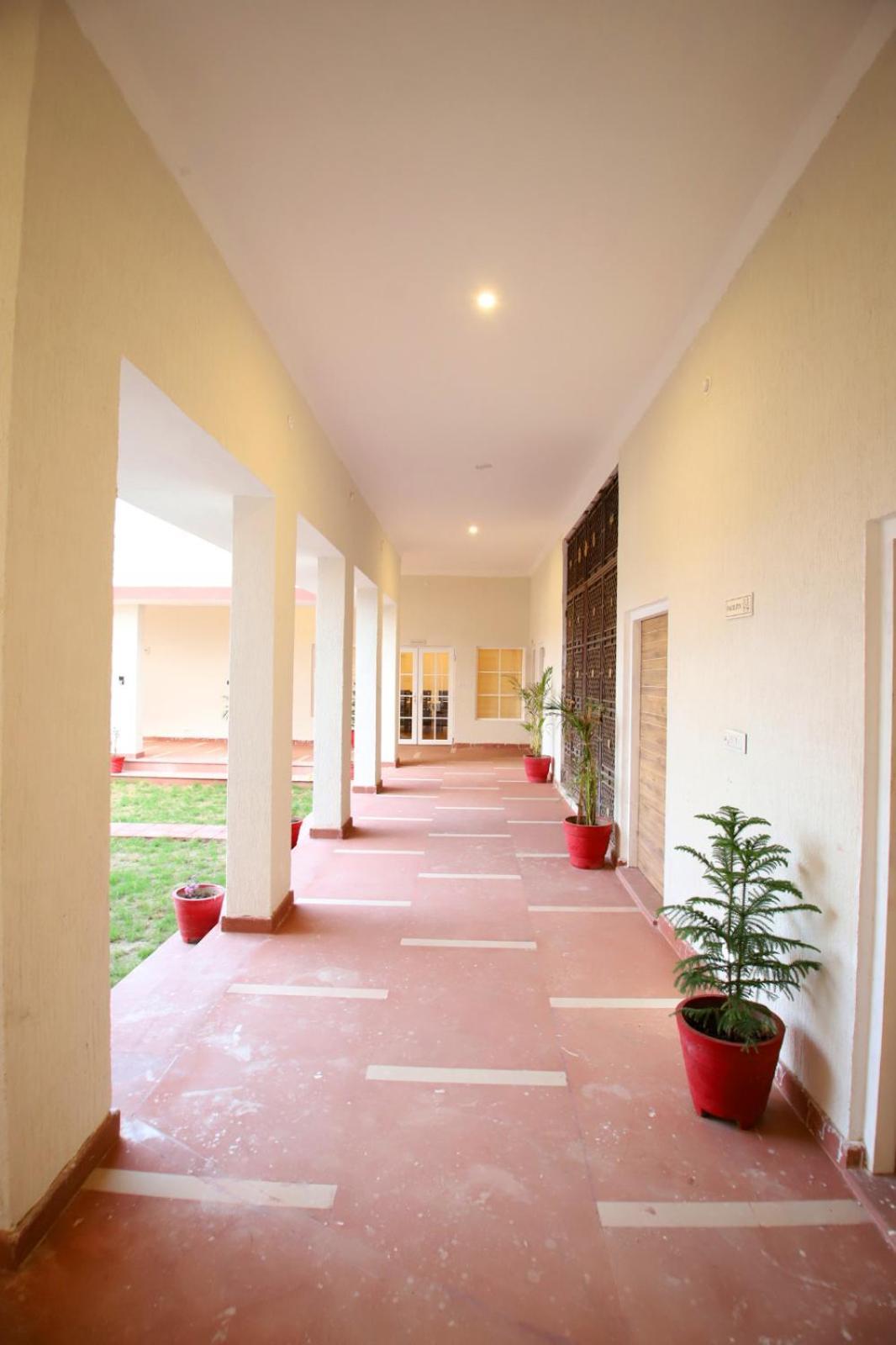 The Vanashv Tehla Ngoại thất bức ảnh